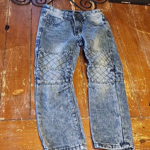 Boys Size 6 Jeans - Picture 1 of 8